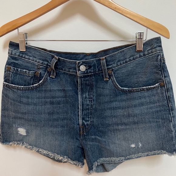 Levi's 501 Cut-Off Jean Short Button Fly Size 30 - Picture 3 of 6